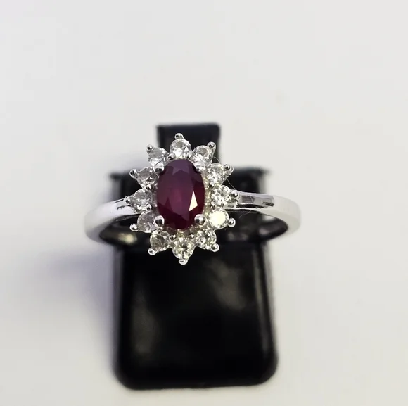 Genuine Royal Thai Ruby and White Zircon in Platinum Sterling Ring Size 7!  ♥️ - Picture 4 of 8